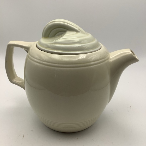 Vintage Porcelier Vitreous China Hand Decorated Flying Duck Teapot - Picture 5 of 11